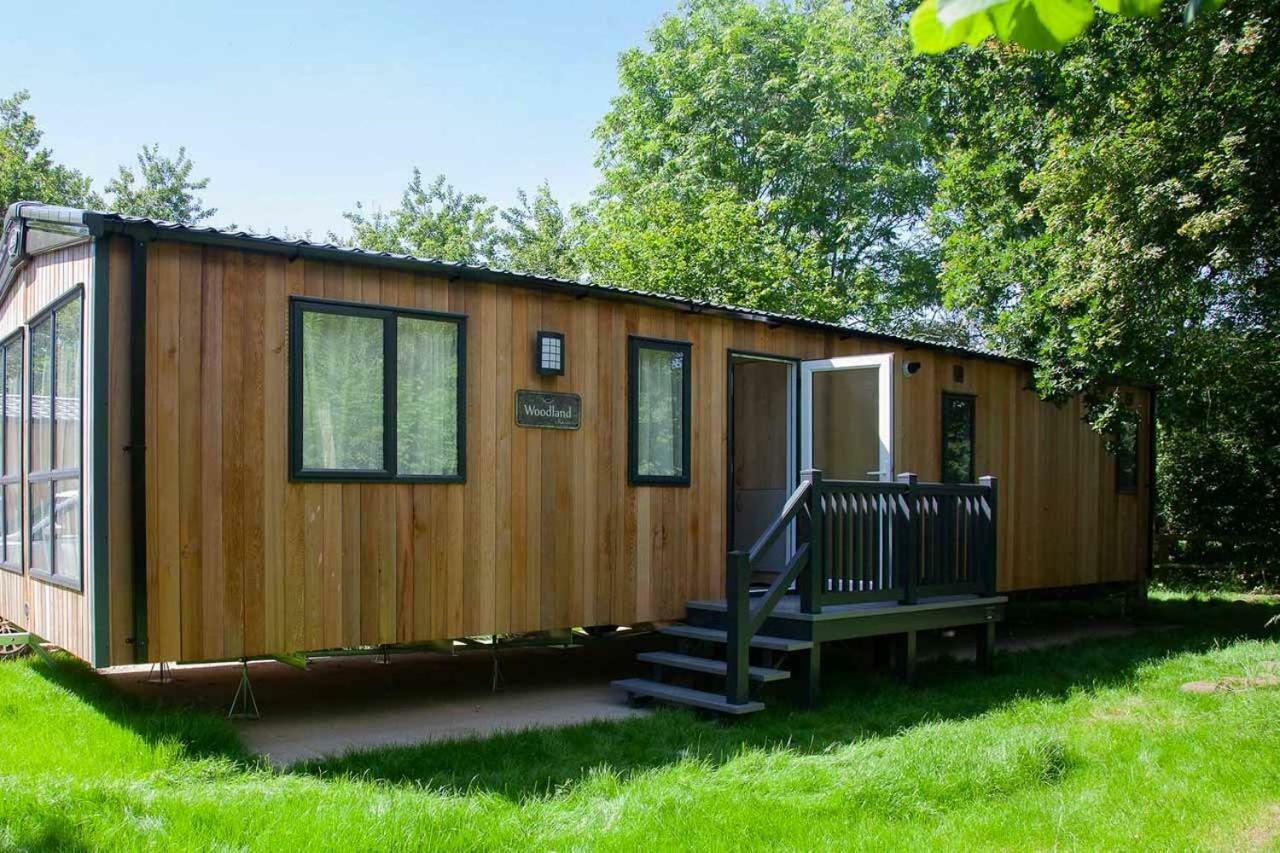 Sandy Balls Holiday Village Fordingbridge Exteriör bild
